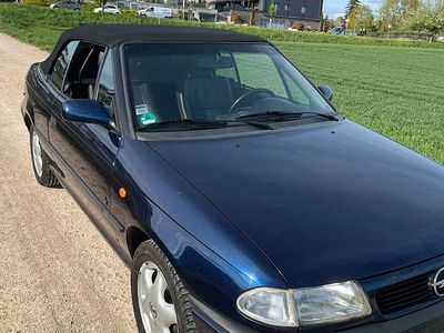 Gebraucht Opel Astra Cabriolet 75 PS (55 kW) 1998 Blau Cabrio