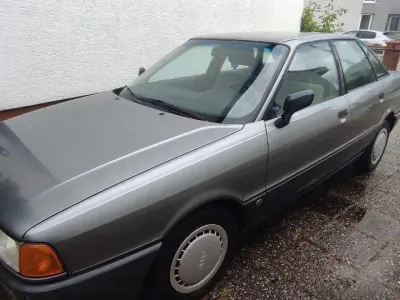 Gebraucht Audi 80 69 PS (50 kW) 1989 Silber Limousine
