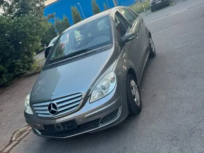 Gebraucht Mercedes B170 116 PS (85 kW) 2006 Grau Van / Kleinbus