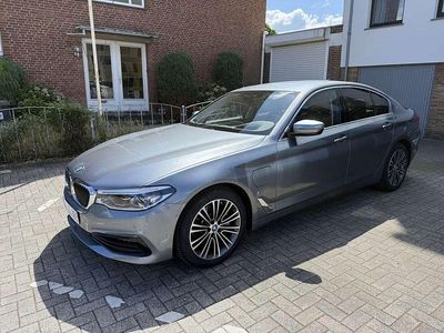 BMW 530e