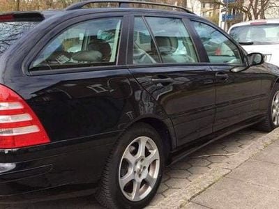 Gebraucht Mercedes C200 Classic 122 PS (89 kW) 2006 Schwarz Limousine