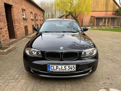 Usata BMW 118 143 CV (105 kW) 2009 Nero Utilitaria