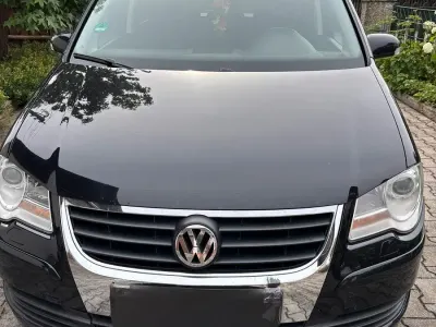 Gebraucht VW Touran United 102 PS (75 kW) 2009 Schwarz Van / Kleinbus