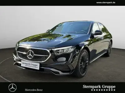 Gebraucht Mercedes E300 AMG 333 PS (244 kW) 2024 Lack obsidianschwarz Limousine