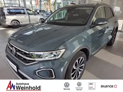 Gebraucht VW T-Roc Style 150 PS (110 kW) 2022 Blau SUV