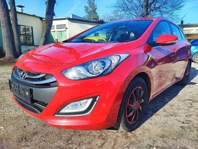 gebraucht Hyundai i30 1.6 Benzin Motor macht Geräusche