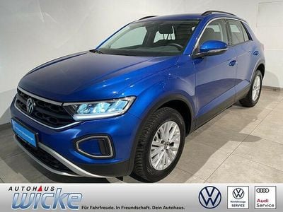 Usata VW T-Roc Life 110 CV (80 kW) 2023 Blu SUV