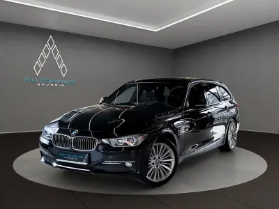 Gebraucht BMW 320 Luxury Line 184 PS (135 kW) 2013 Black sapphire metallic Kombi