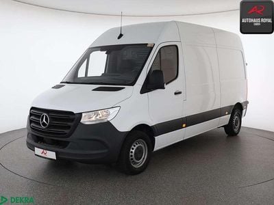 Gebraucht Mercedes Sprinter 114 PS (83 kW) 2023 Arktikweiss Van