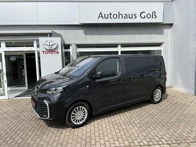 Gebraucht Toyota Proace Verso Comfort 144 PS (105 kW) 2024 Grau Kombi