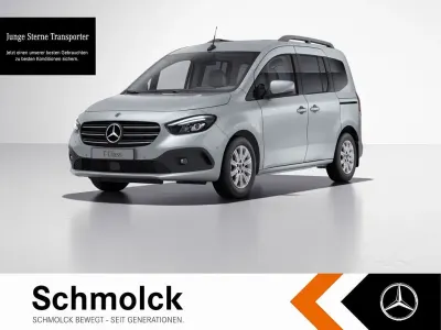 Używany Mercedes T180 Progressive 116 KM (85 kW) 2024 Srebrny Minivan