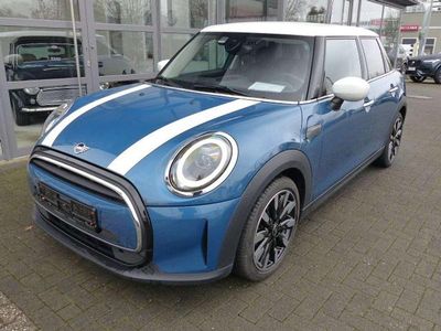 Gebraucht Mini Cooper Classic 136 PS (100 kW) 2023 Island blue metallic Kleinwagen