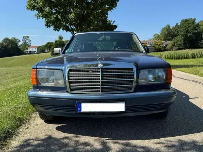 Gebraucht Mercedes 300 179 PS (131 kW) 1989 Blau Limousine