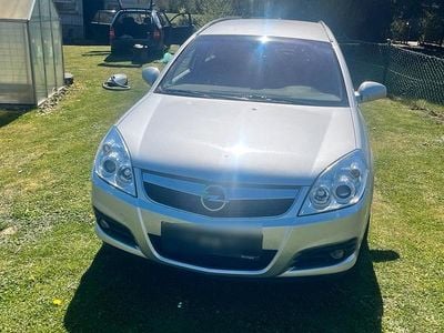 Second-hand Opel Vectra 140 CP (102 kW) 2008 Argintiu Break