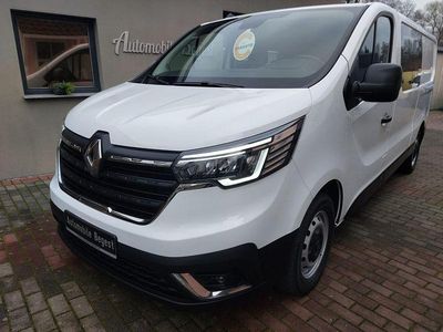 Gebraucht Renault Trafic 131 PS (96 kW) 2023 Weiß Van / Kleinbus