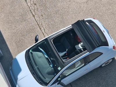 Second-hand Fiat 500C 69 CP (50 kW) 2010 Albastru Cabrio
