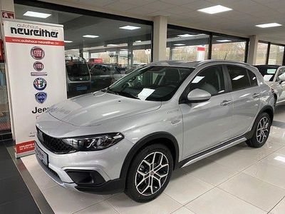 Gebraucht Fiat Tipo Cross 131 PS (96 kW) 2023 Grau Limousine