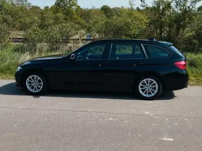 Gebraucht BMW 318 Advantage 150 PS (110 kW) 2018 Schwarz Kombi