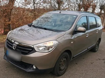 Gebraucht Dacia Lodgy 116 PS (85 kW) 2013 Van / Kleinbus