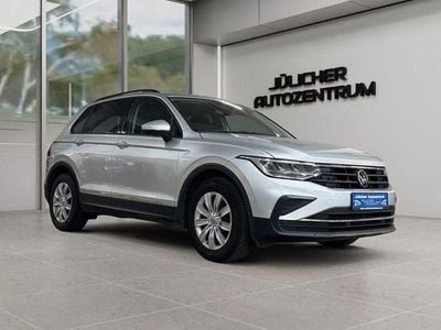 Gebraucht VW Tiguan Life 169 PS (124 kW) 2021 Silber SUV