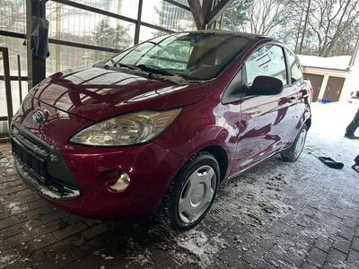 Gebraucht Ford Ka Titanium 69 PS (50 kW) 2010 Violet Kleinwagen