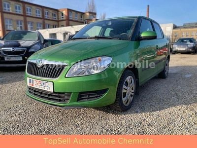 Gebraucht Skoda Fabia Ambiente 86 PS (63 kW) 2011 Grün Kleinwagen
