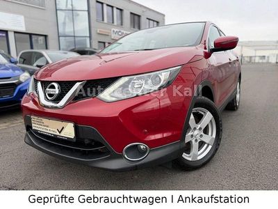 Gebraucht Nissan Qashqai Acenta 131 PS (96 kW) 2017 Rot SUV