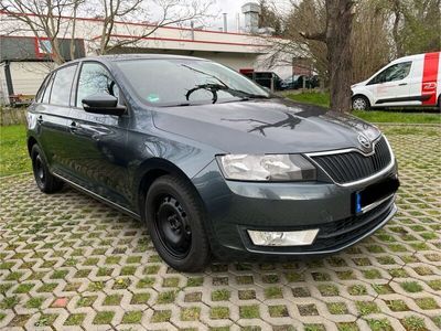 gebraucht Skoda Rapid Spaceback 8-fach bereift scheckheft