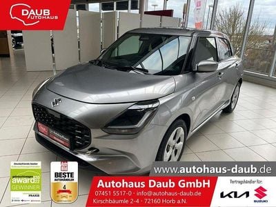 Premium silver metallic Gebraucht 2025 Suzuki Swift Comfort Kleinwagen | 17.990 € (Fairer Preis)