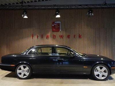 Schwarz Gebraucht 2005 Jaguar XJR Limousine | 46.941 € (Teuer)