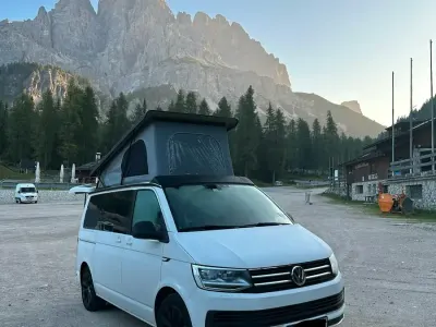 Gebraucht VW Multivan 199 PS (146 kW) 2019 Weiß Van / Kleinbus
