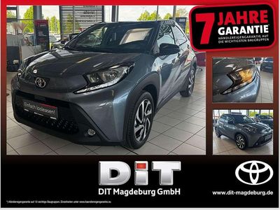 Neu Toyota Aygo 72 PS (52 kW) 2025 Celestite grey metallic Kleinwagen