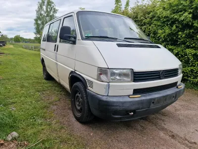 Gebraucht VW T4 102 PS (75 kW) 2000 Weiß Van