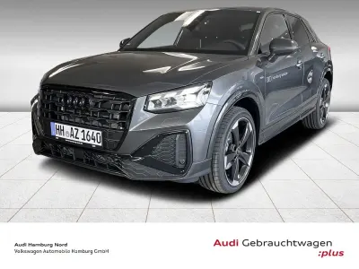 Gebraucht Audi Q2 S-Line 150 PS (110 kW) 2026 1x pfeilgrau perleffekt SUV