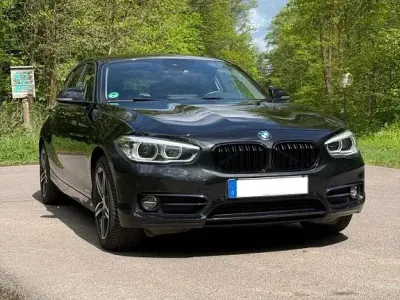 Gebraucht BMW 125 Sport Line 224 PS (164 kW) 2019 Schwarz Kleinwagen