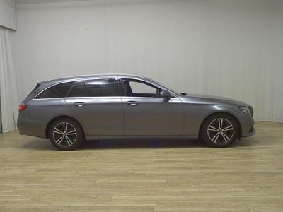 Gebraucht Mercedes E200 Avantgarde 160 PS (117 kW) 2020 Grau Limousine