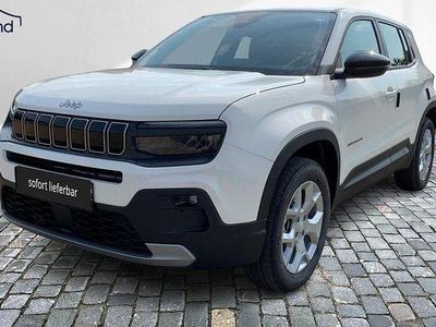 Nieuw Jeep Avenger Altitude 101 PK (74 kW) 2025 Wit SUV