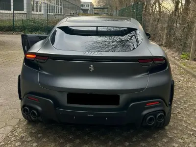 Gebraucht Ferrari Purosangue 725 PS (533 kW) 2023 Grau SUV