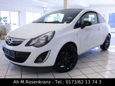 Gebraucht Opel Corsa Color Edition 87 PS (63 kW) 2014 Weiß Kleinwagen
