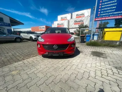 Gebraucht Opel Adam Slam 116 PS (85 kW) 2016 Rot Kleinwagen