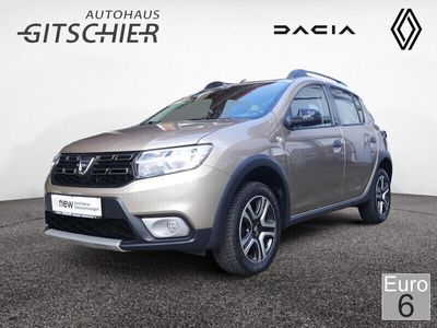 gebraucht Dacia Sandero Stepway Celebration TCe 90