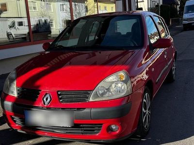 Renault Clio II