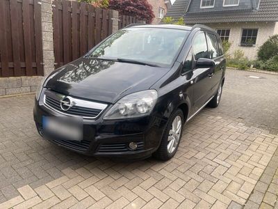 gebraucht Opel Zafira 1.6, 7 Sitzer