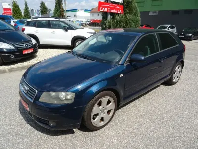 Gebraucht Audi A3 Ambiente 116 PS (85 kW) 2004 Blau Kleinwagen