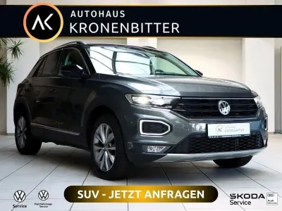 Gebraucht VW T-Roc Style 150 PS (110 kW) 2019 Grau SUV