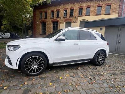 Gebraucht Mercedes GLE400 330 PS (242 kW) 2022 Weiß Limousine