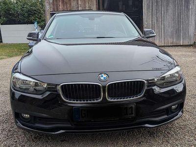 Gebraucht BMW 320 Advantage 190 PS (139 kW) 2017 Schwarz Kombi