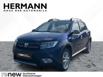 Usata Dacia Sandero Prestige 90 CV (66 kW) 2019 Blu Berlina