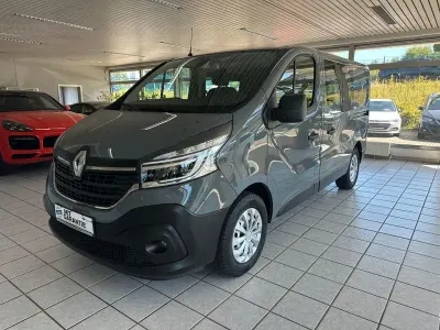 Gebraucht Renault Trafic 145 PS (106 kW) 2021 Grau Van / Kleinbus