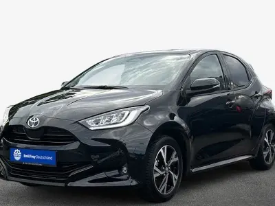 Gebraucht Toyota Yaris Hybrid Team 116 PS (85 kW) 2025 Schwarz Limousine